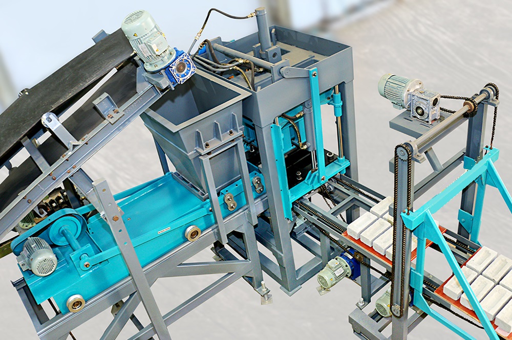 DMIc 1400 Semi Automatic Block Plant