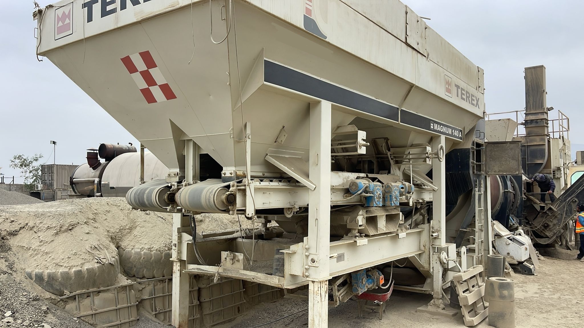 Used 2008 Terex  Magnum 140 A