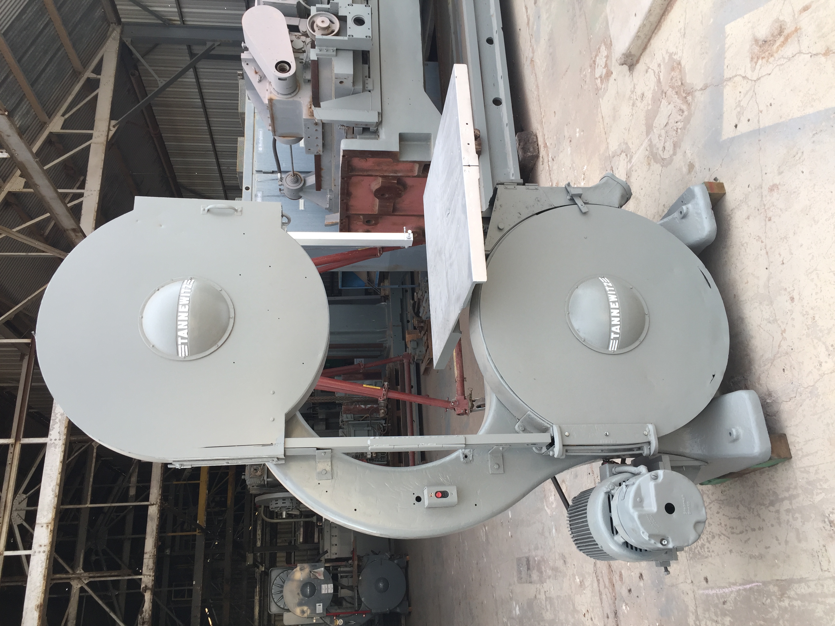 Used Tannewitz G1 Vert. Band Saw