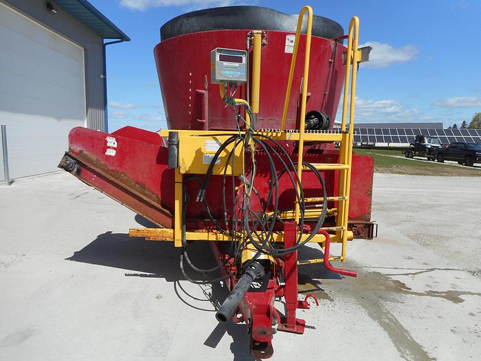 Used SUPREME INTERNATIONAL 500T