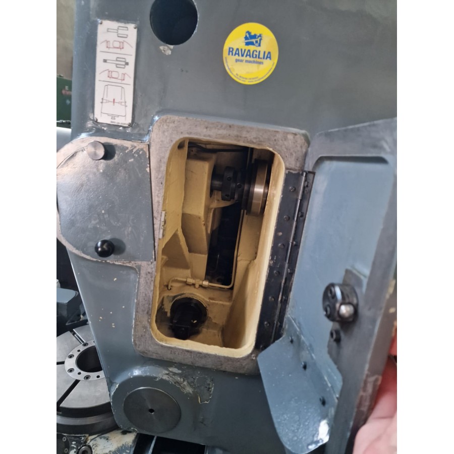 Usato Dentatrice a coltello LORENZ LS 400