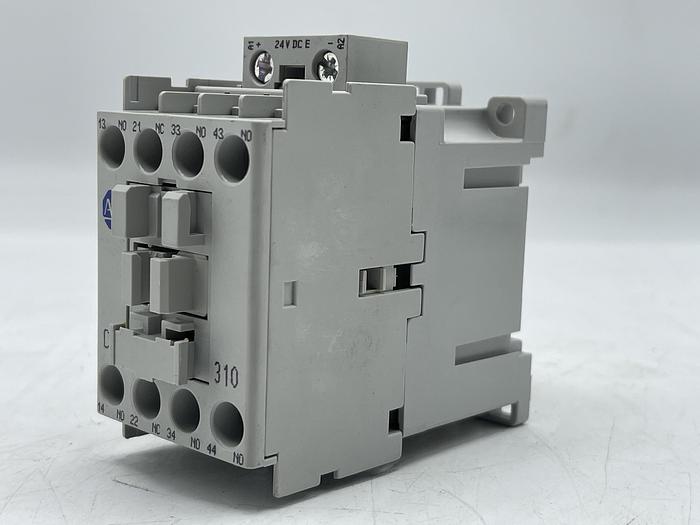 Used AB ALLEN BRADLEY 700-CFB310E* Ser A