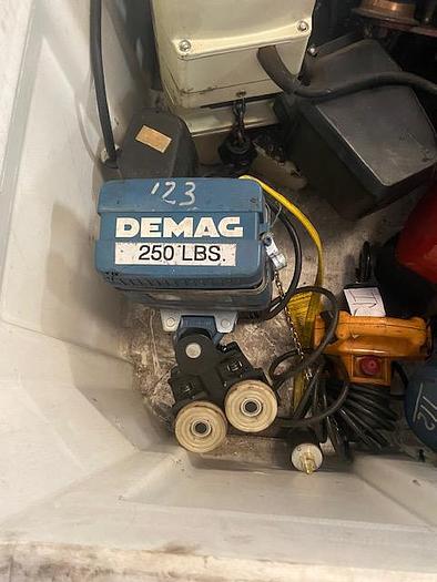 Used Chain Hoist Package