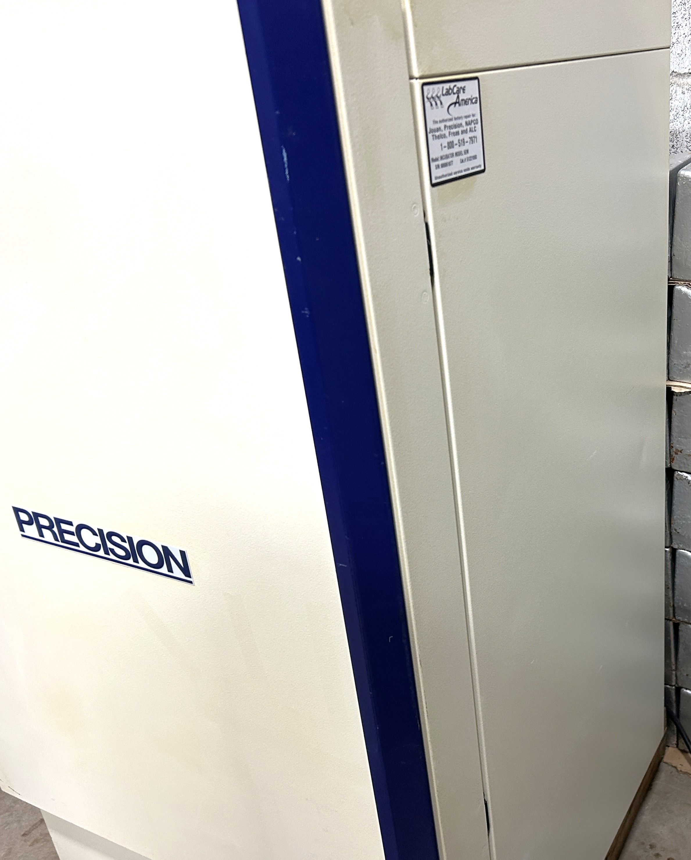 Used Precision Economy 5EM Gravity-Convection Incubator (4.5 Cu-Ft)