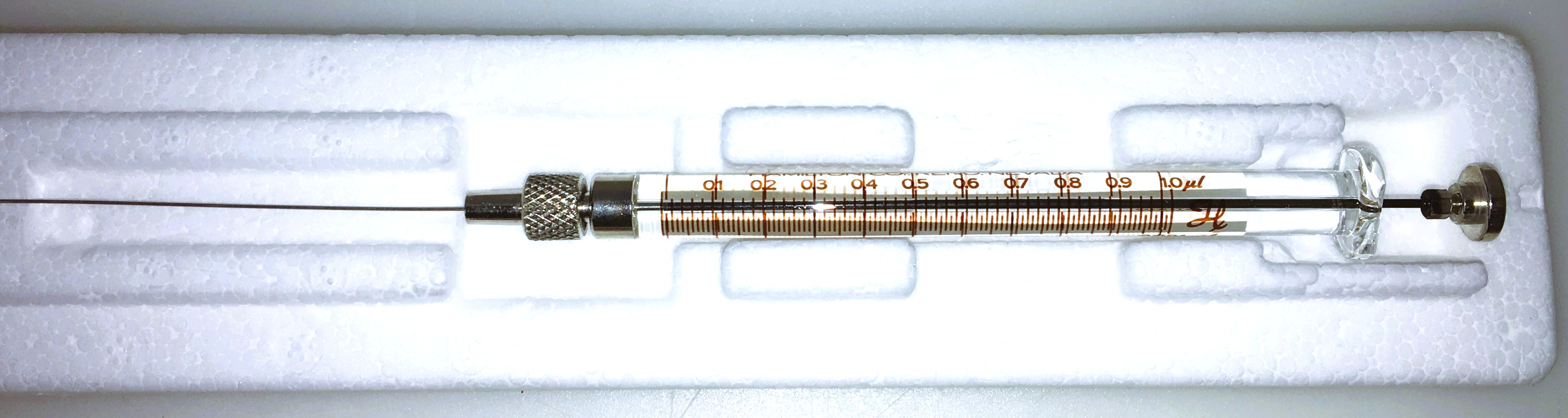 Used Hamilton 80100 Microliter (#7001N) 1μL Injection Syringe with Knurled Hub