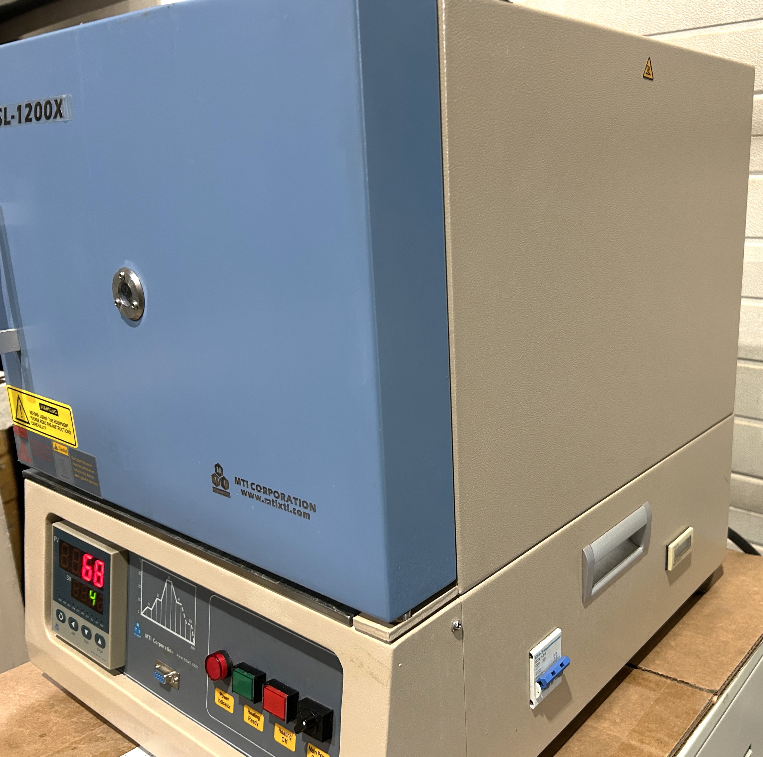 Used MTI KSL-1200X Programmable Muffle Furnace (0.95 Cu-Ft)