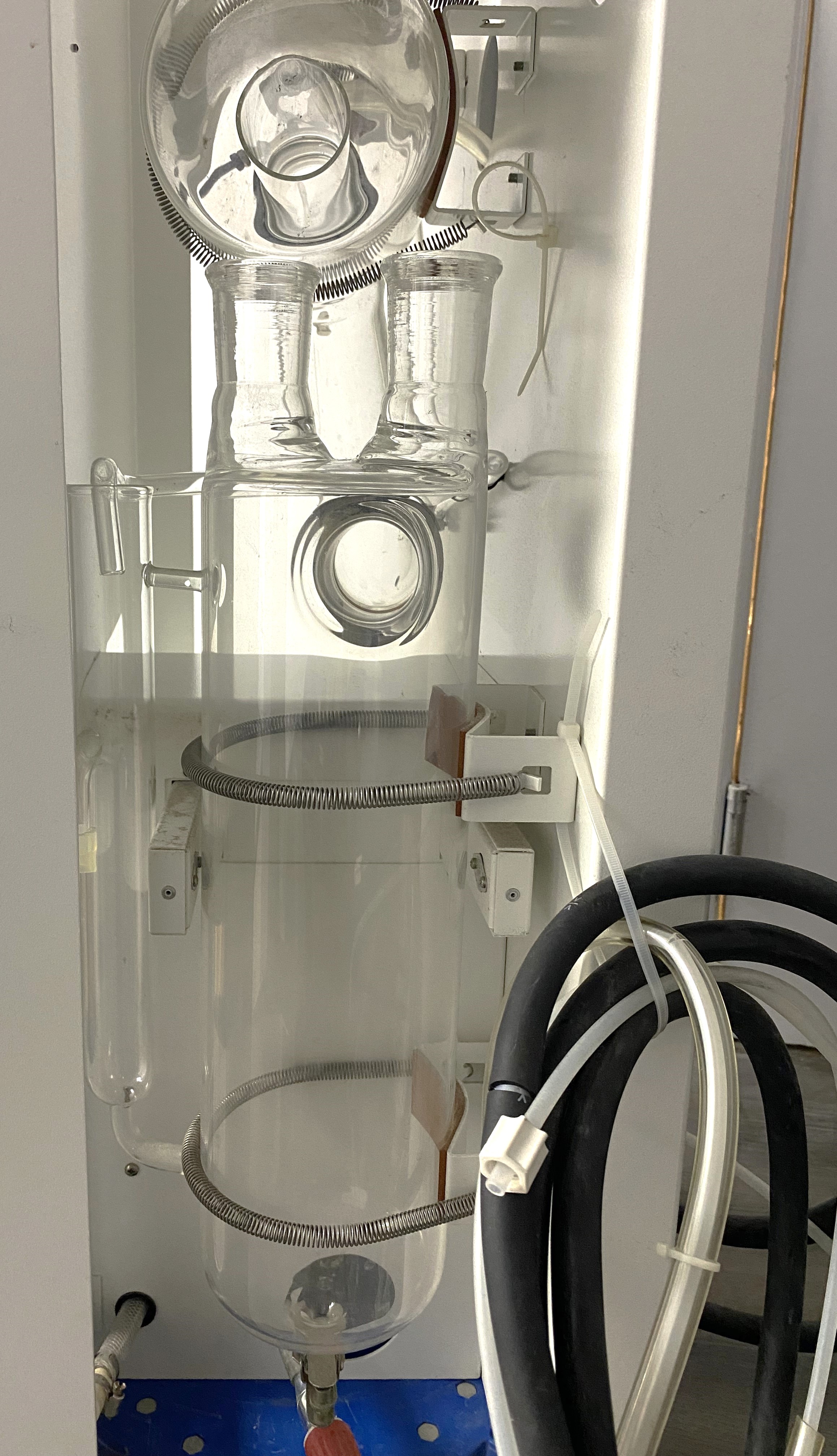 Used Barnstead/Thermolyne Mega-Pure MP-6A Water Still (6L/hr)