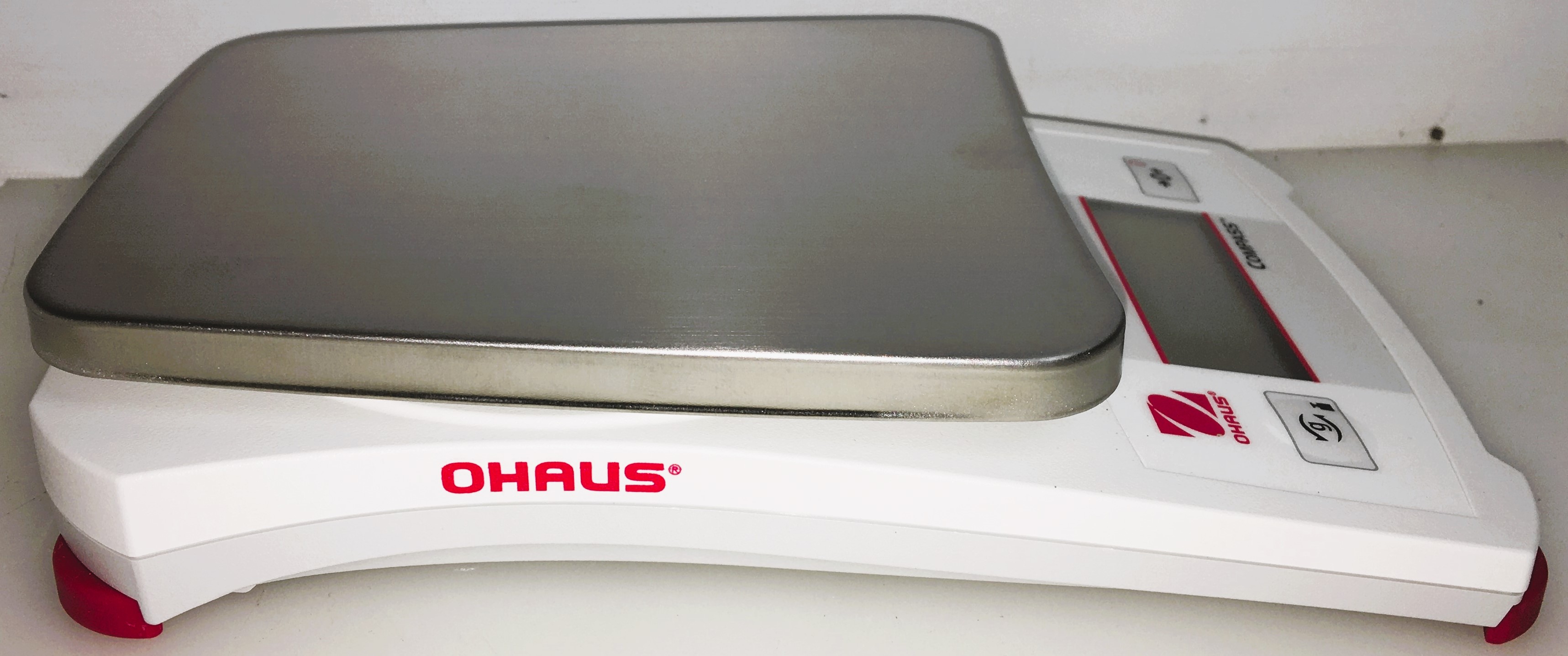 New Open Box Ohaus Compass CX221 Portable Balance (220g x 0.1g)