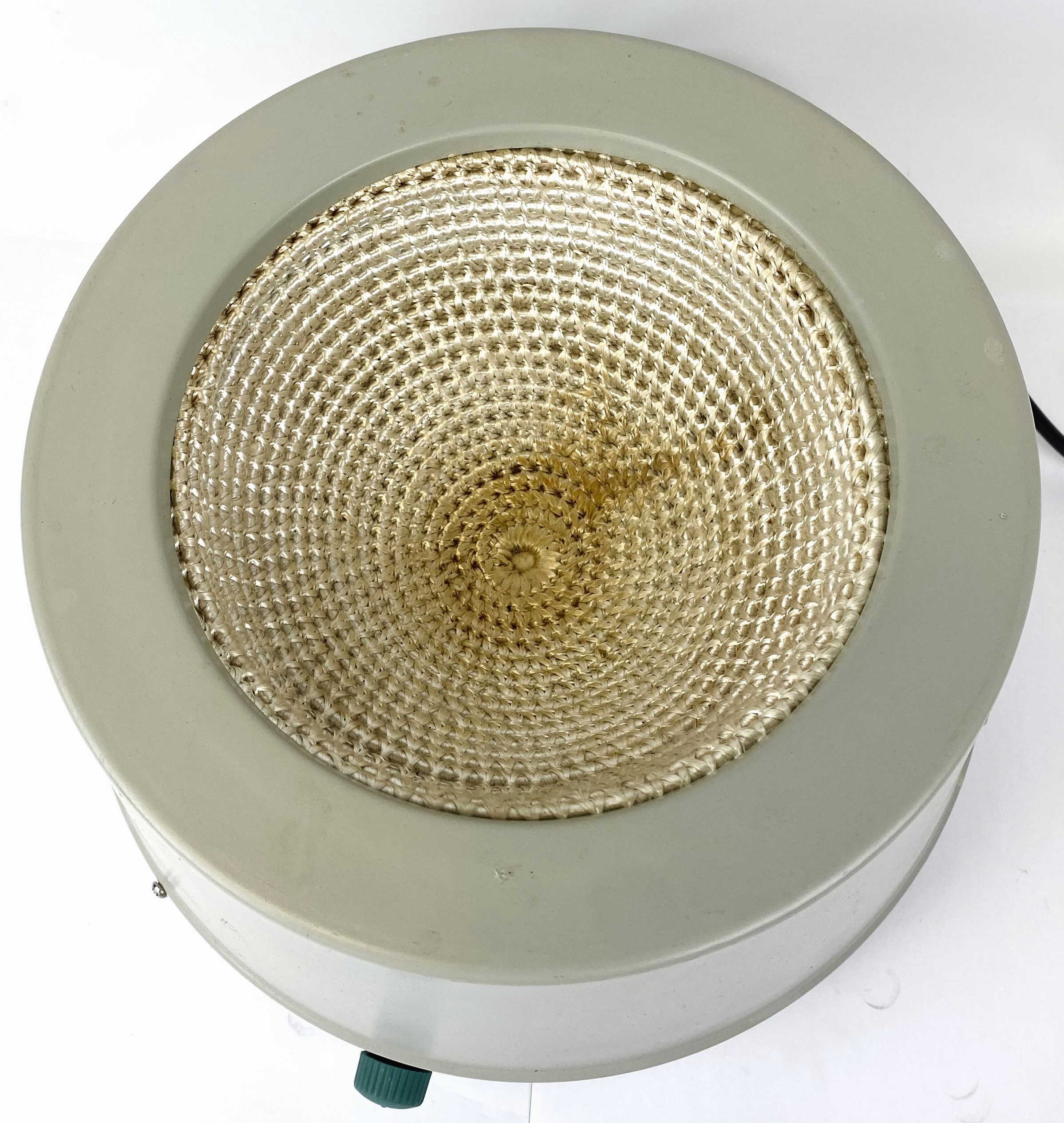 Used Hinotek 98-III-B 2000mL Digital Stirring Heating Mantle