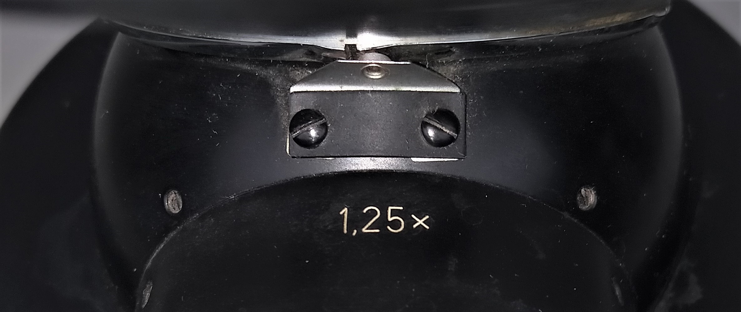 Used Carl Zeiss Inverted, Phase-Contrast Microscope with Illuminator (25X to 100X)