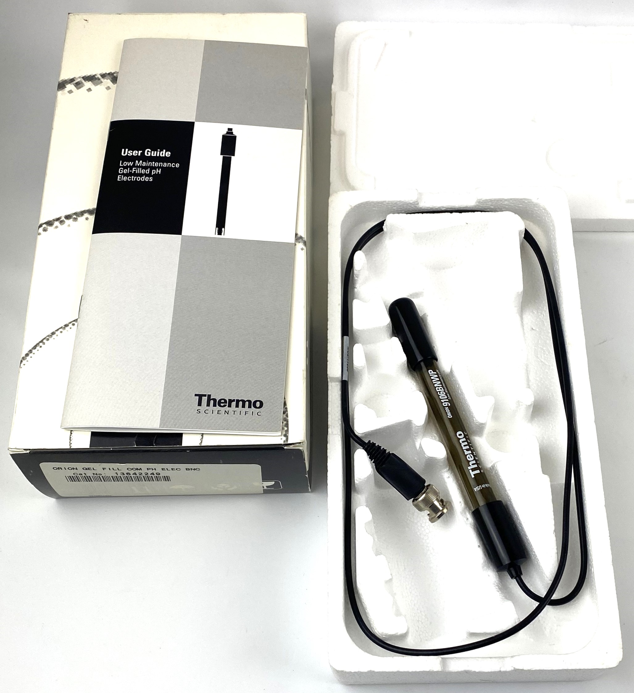 Used Thermo Orion 720A+ pH-ISE-ORP Meter with Electrode and Support Stand