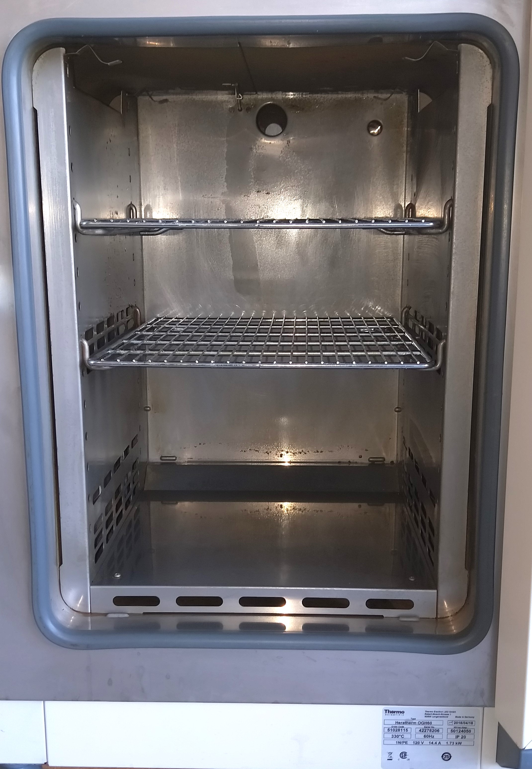 Used Thermo HeraTherm OGH60 Gravity-Convection Oven (2.15 Cu-Ft)