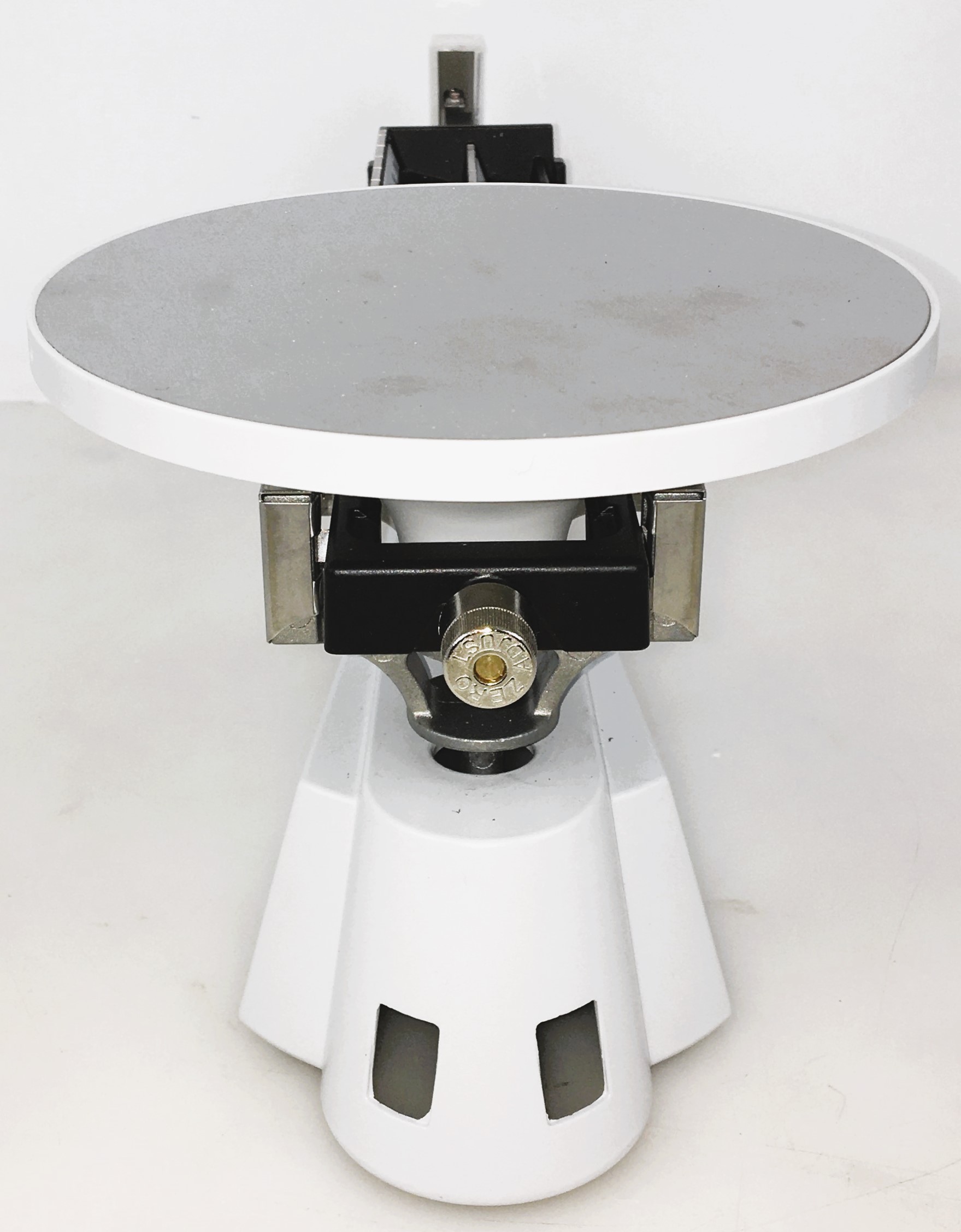 New Open Box Ohaus 700-800 Series Triple Beam Balance (610g x 0.1g)