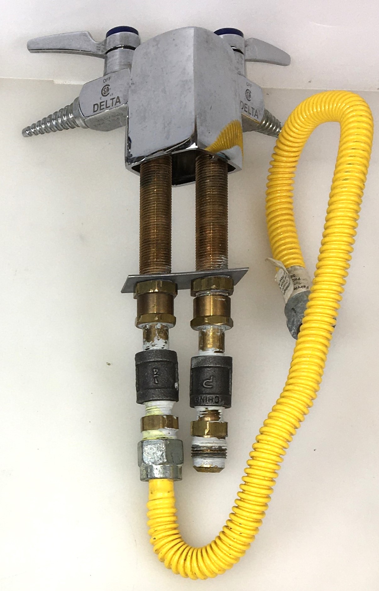 Used Assorted Deck-Mount Turrets and Valves for Air, Gas and Vacuum