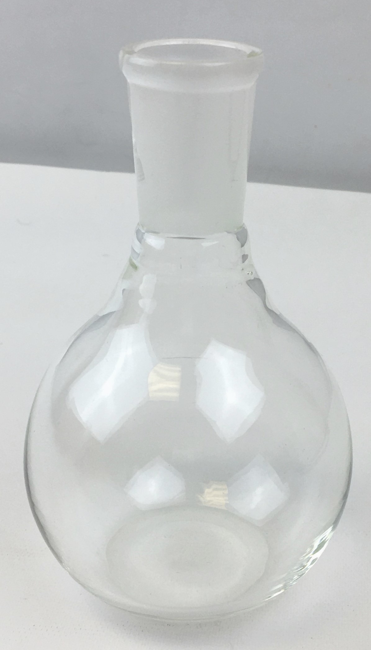 Used Corning PYREX (and Equivalent) 250mL Flat-Bottom Boiling Flask
