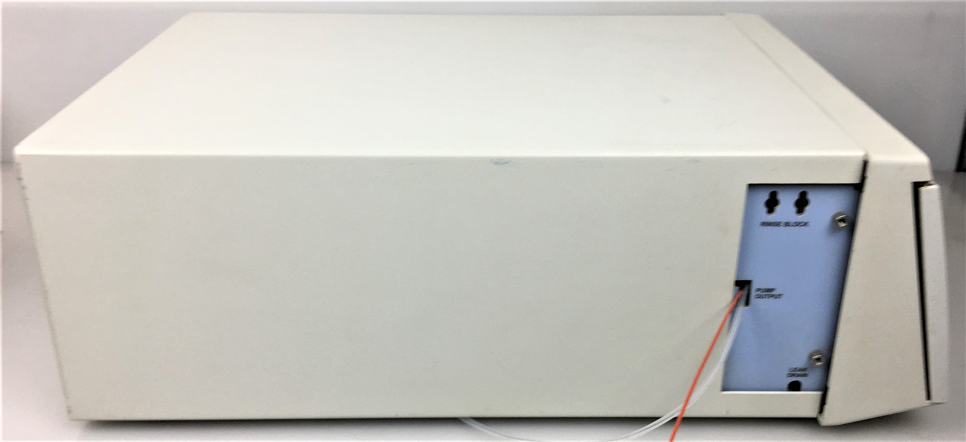 Used Perkin Elmer Series 200 LC Pump