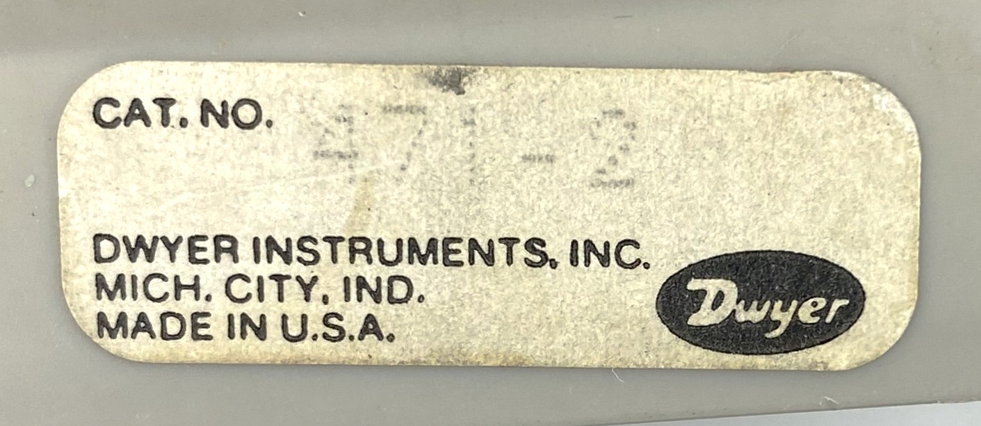 Used Dwyer Series 471 Thermo-Anemometer