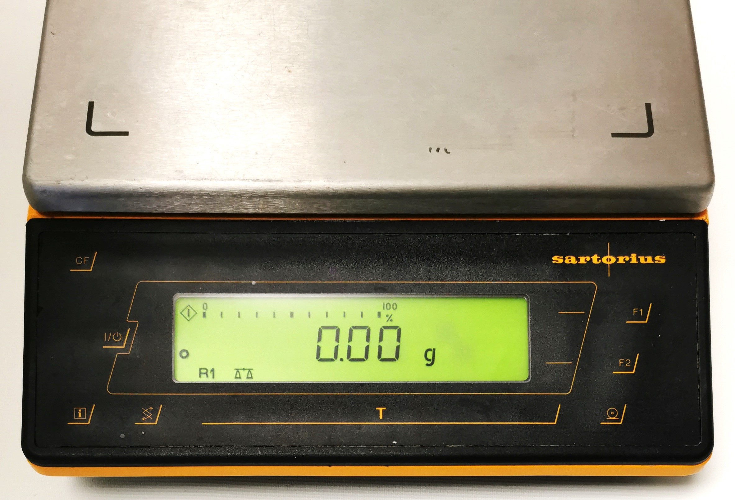 Used Sartorius MC1 LC6200D Top-Loading Balance (6200g x 0.01g)