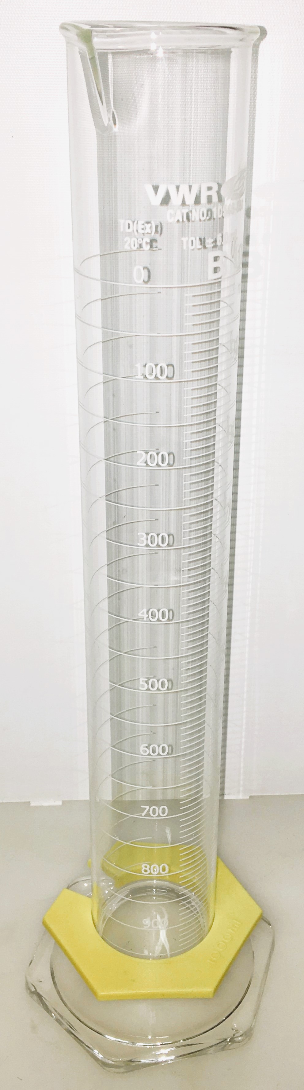 New 1000mL Graduated Cylinder - Assorted Brands
