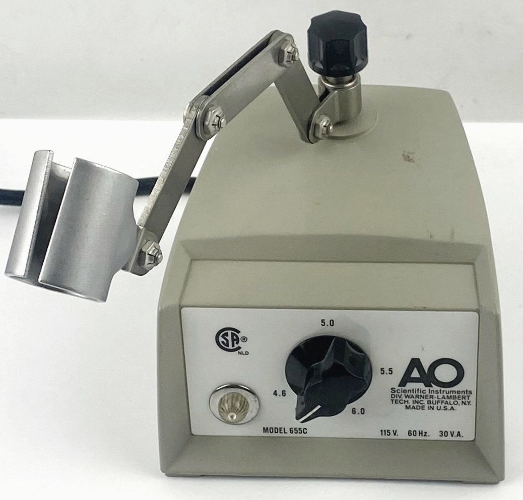 Used American Optical StarLite 655C Variable Transformer with Lamp