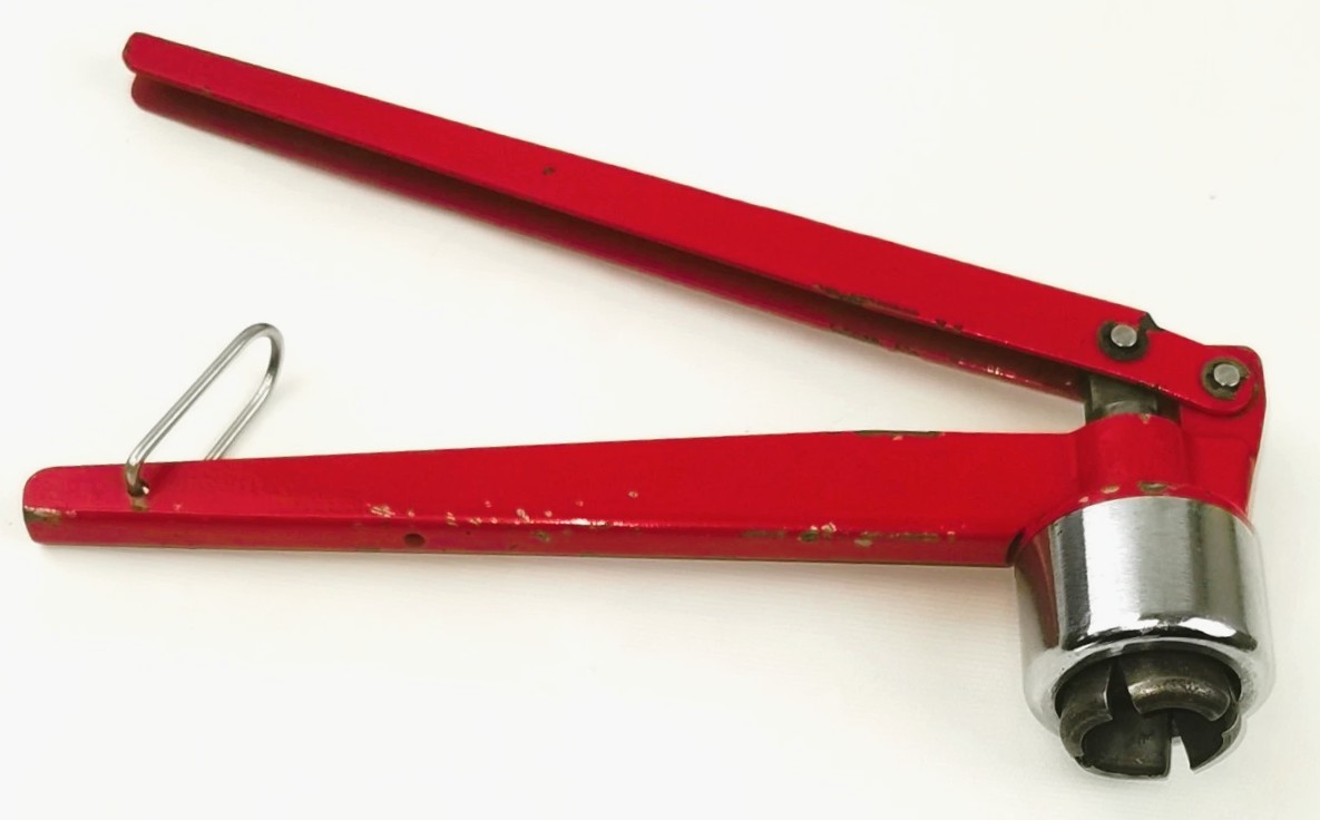 Used Pierce 13212 Hand-Held Crimper (21mm)