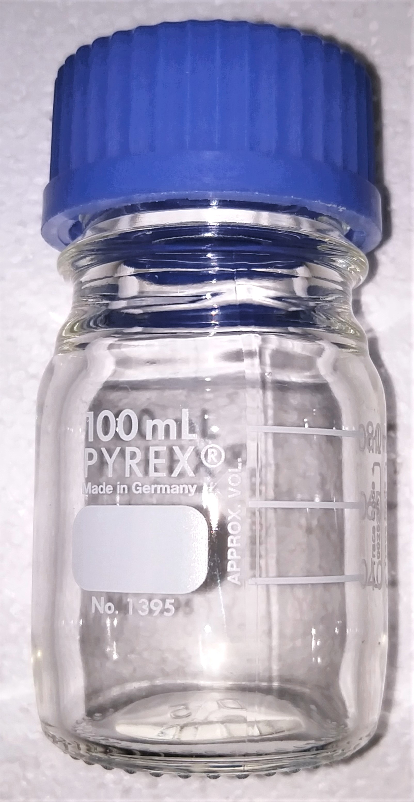 Used Corning PYREX 1395 (or Equivalent) Graduated 100mL Media Bottle