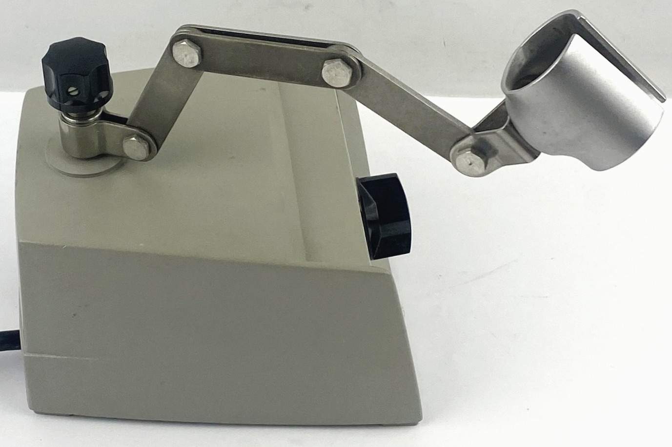 Used American Optical StarLite 655C Variable Transformer with Lamp