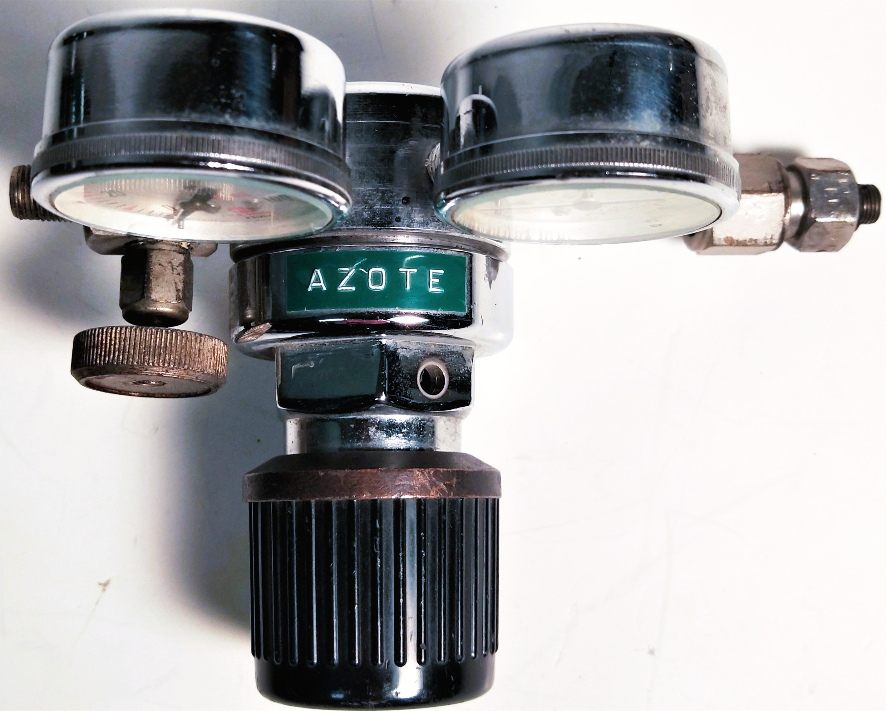 Used Unibraze Single Stage Nitrogen Stainless-Steel Regulator (CGA 502)