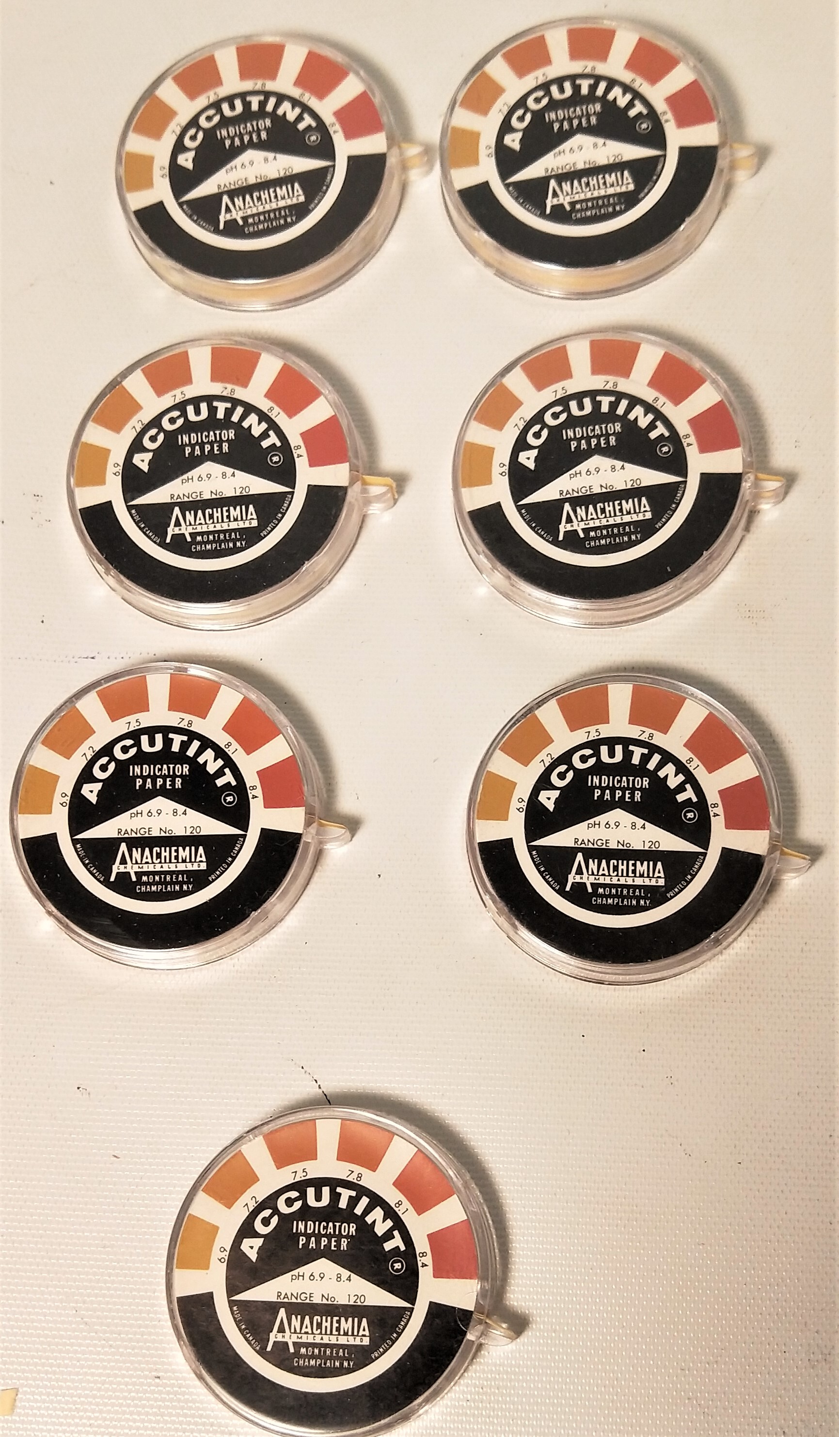 New Open Box Anachemia AccuTint 120 pH Indicator Paper (pH 6.9 to 8.4)