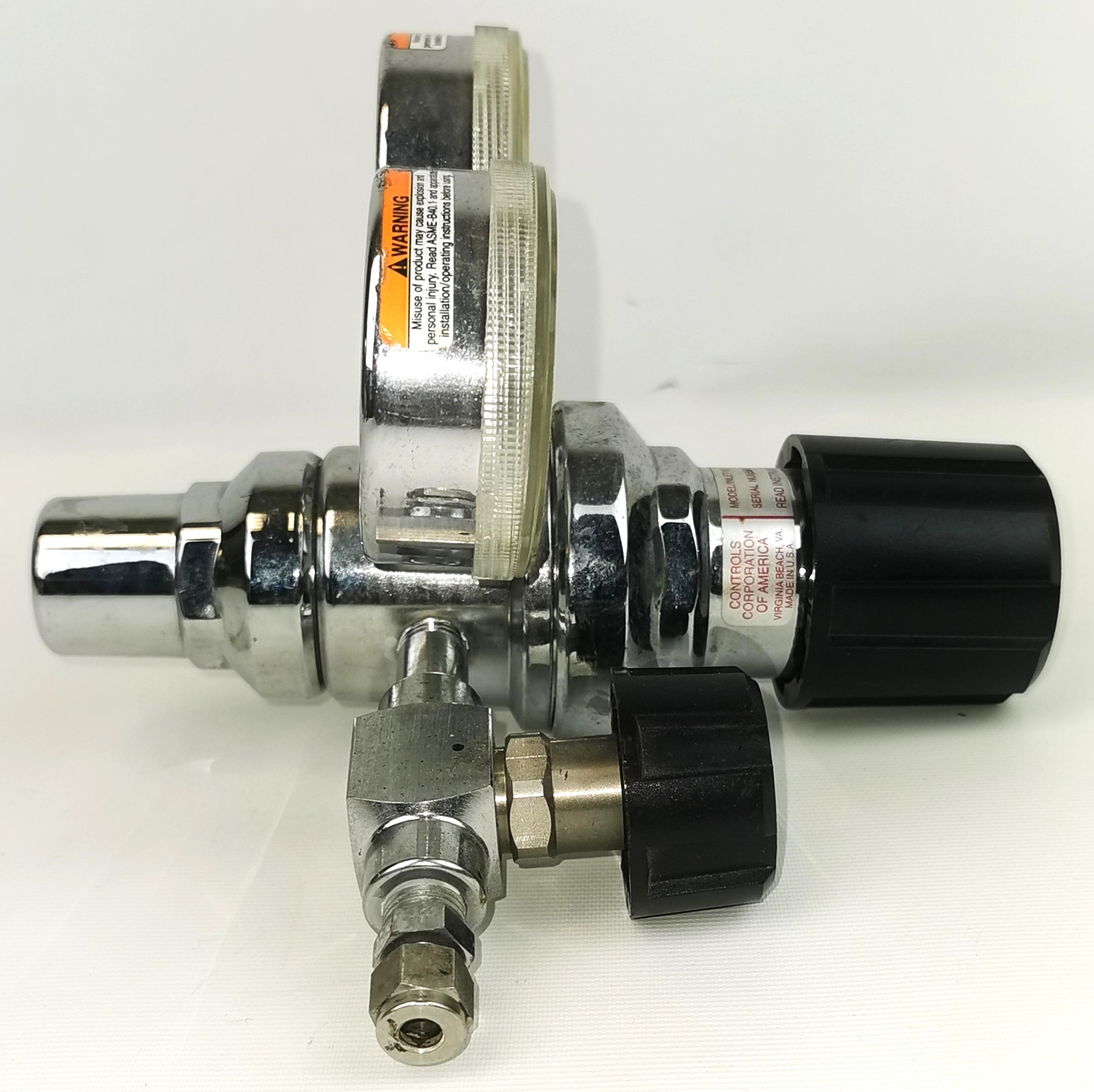 Used Praxair (Concoa) 2124331-350 Dual-Stage Hydrogen Regulator (CGA 350)