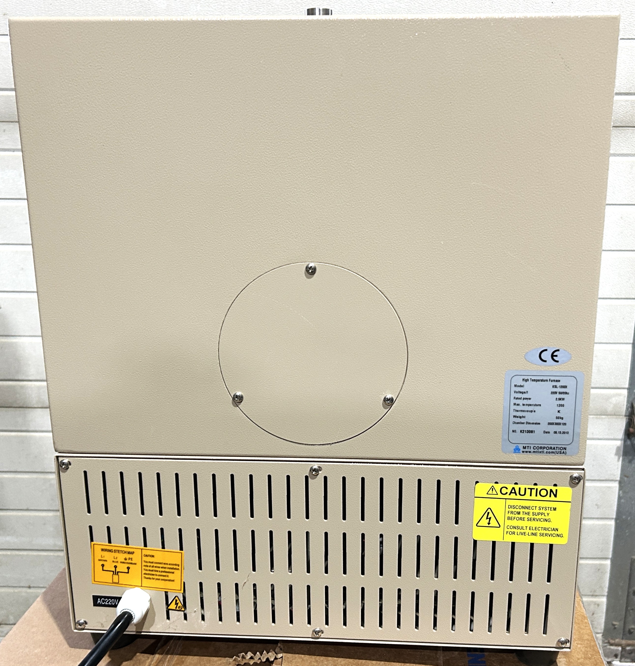 Used MTI KSL-1200X Programmable Muffle Furnace (0.95 Cu-Ft)