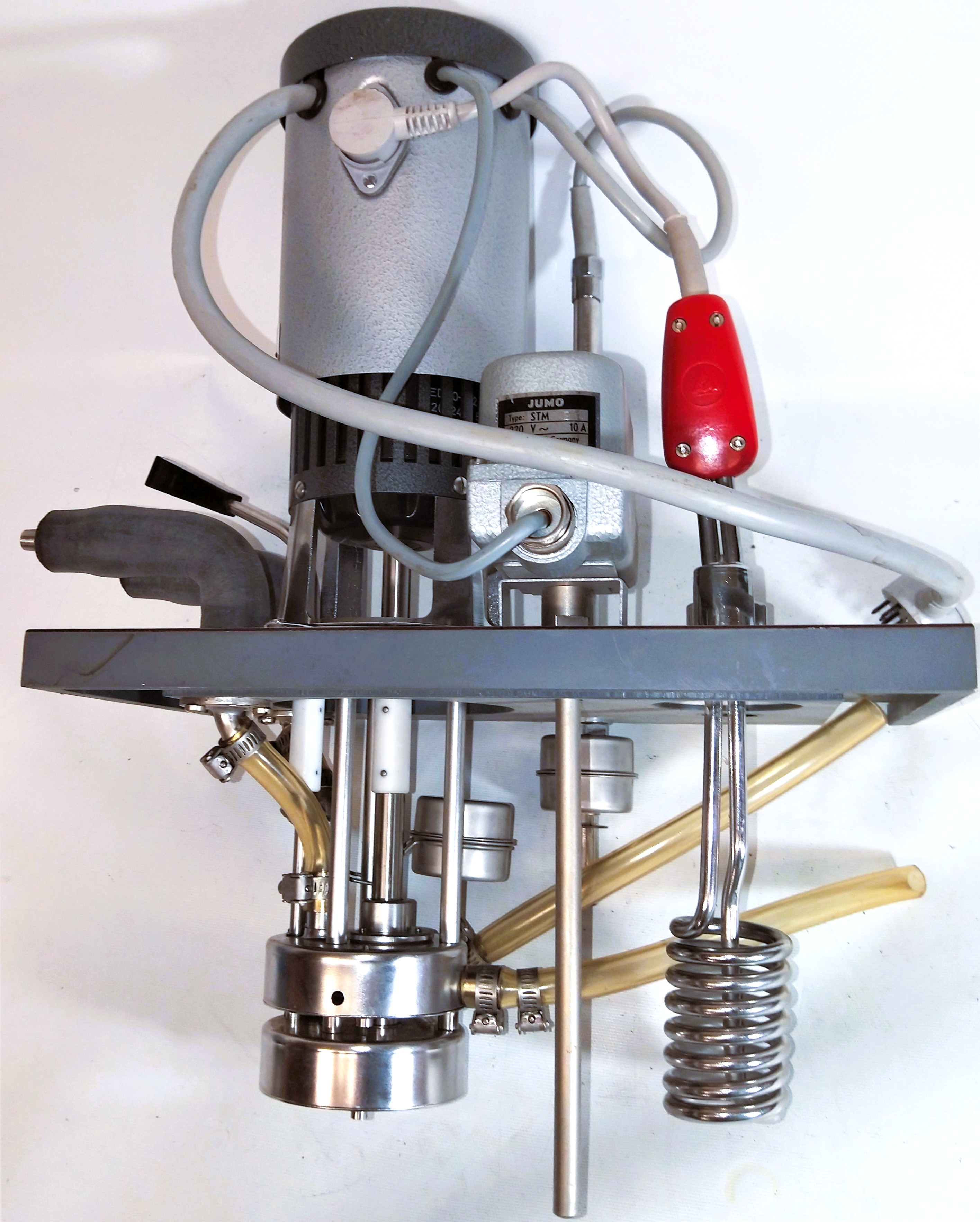 New Open Box Lauda D8/17VUK Bath Circulator with Jumo STM Thermostat