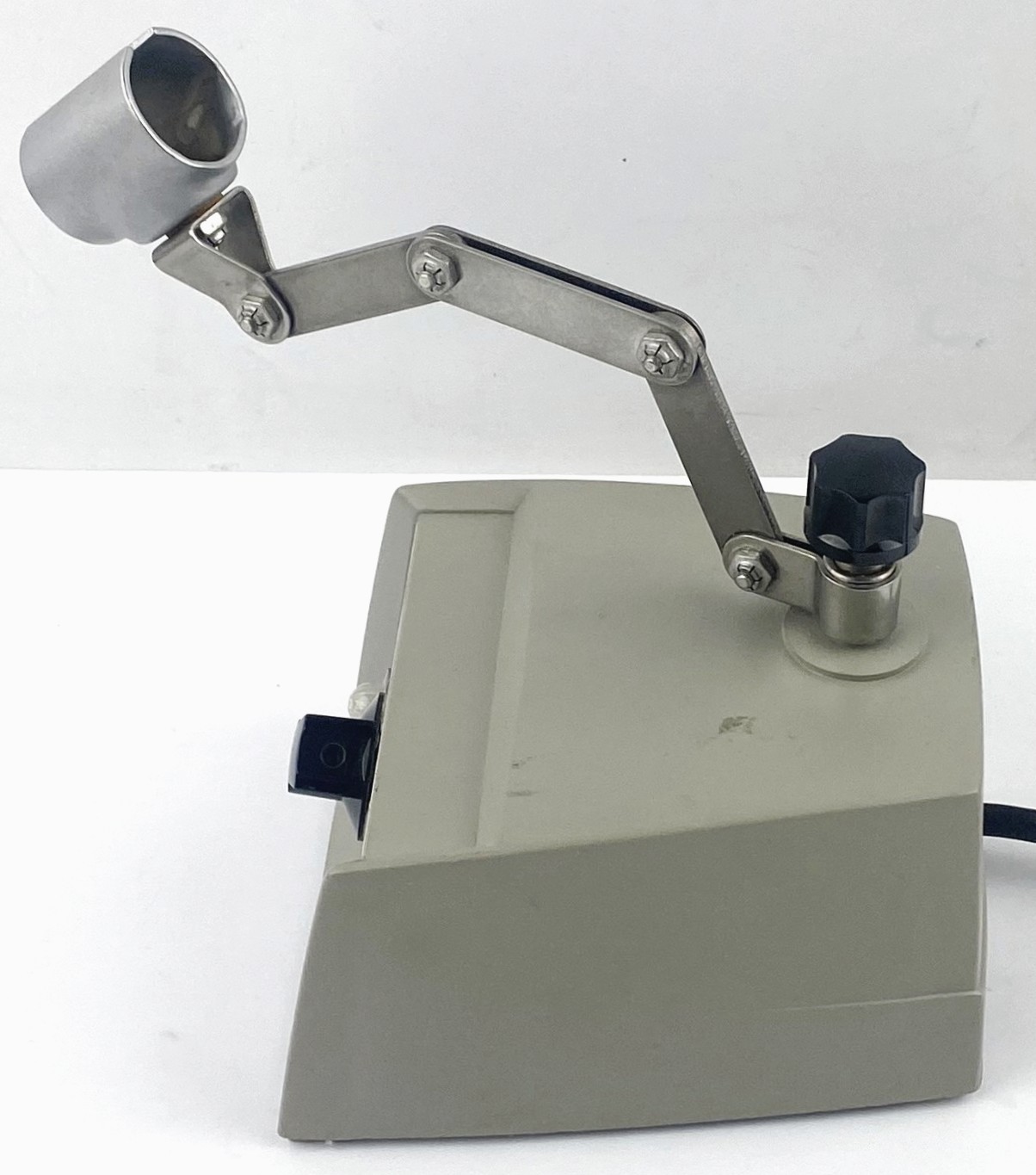 Used American Optical StarLite 655C Variable Transformer with Lamp