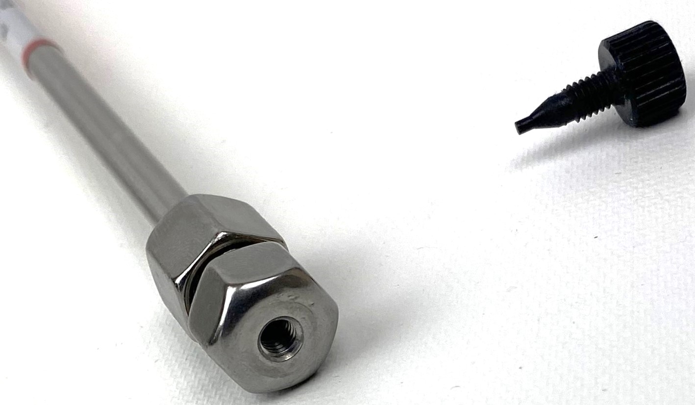 Used Phenomenex Bondclone C18 (00H-2117-C0) LC Column (30 cm × 3.9 mm x 10µm)