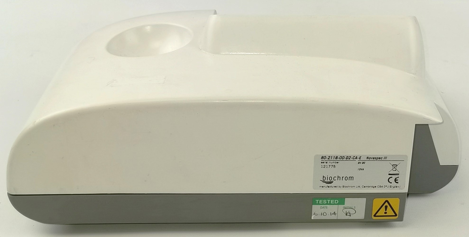 As is Biochrom Novaspec III Visible Spectrophotometer (330 to 830nm)