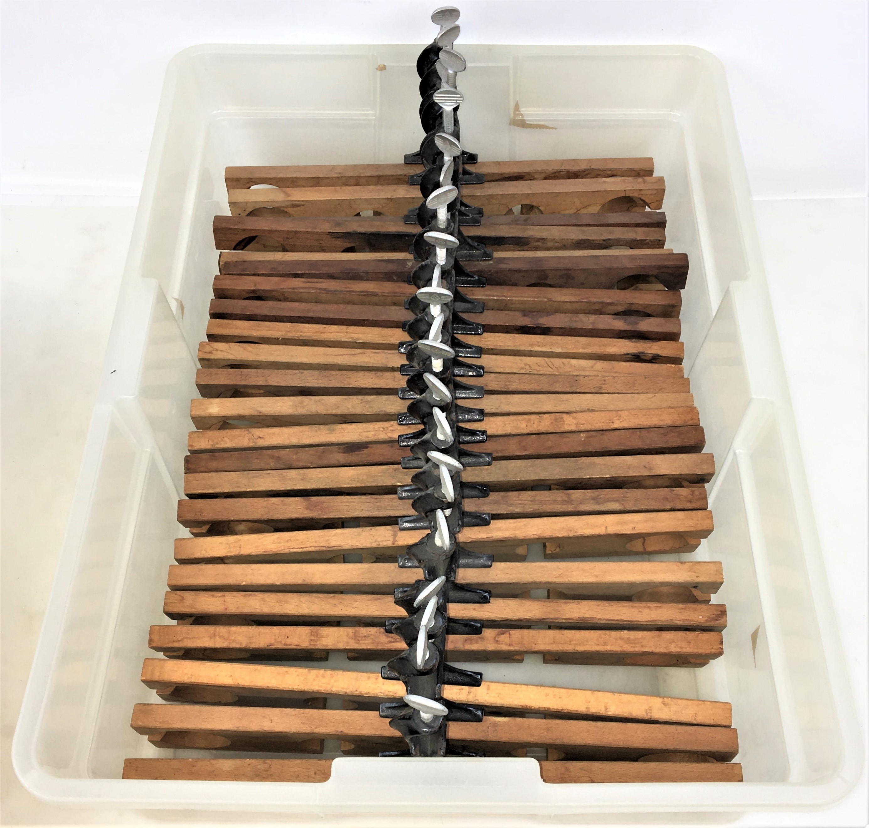 Used Fisherbrand 14-740Q Four-Funnel Support Arm with Clamp