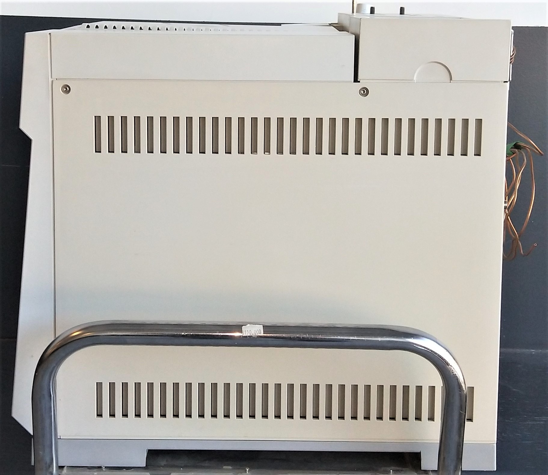 As is Agilent 6890A Plus (G1530A) Gas Chromatograph