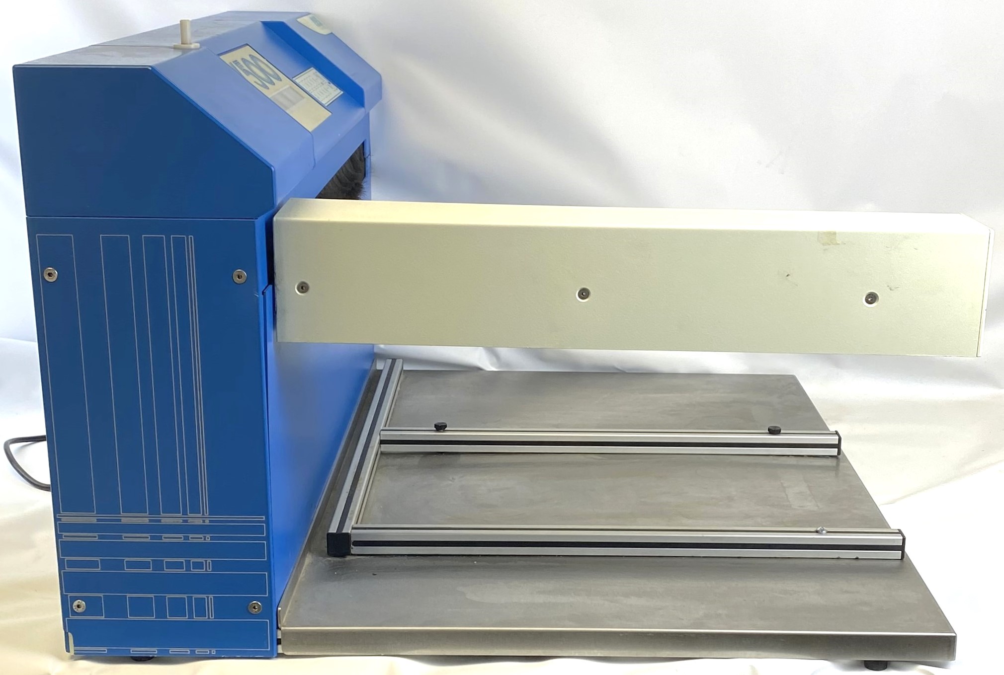 Used AES XY500 Robotic Dispenser