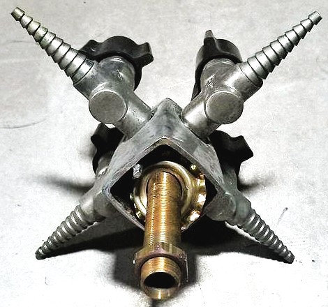 Used Deck-Mounted Turret with 4-Way Lab Gas Ball Valve