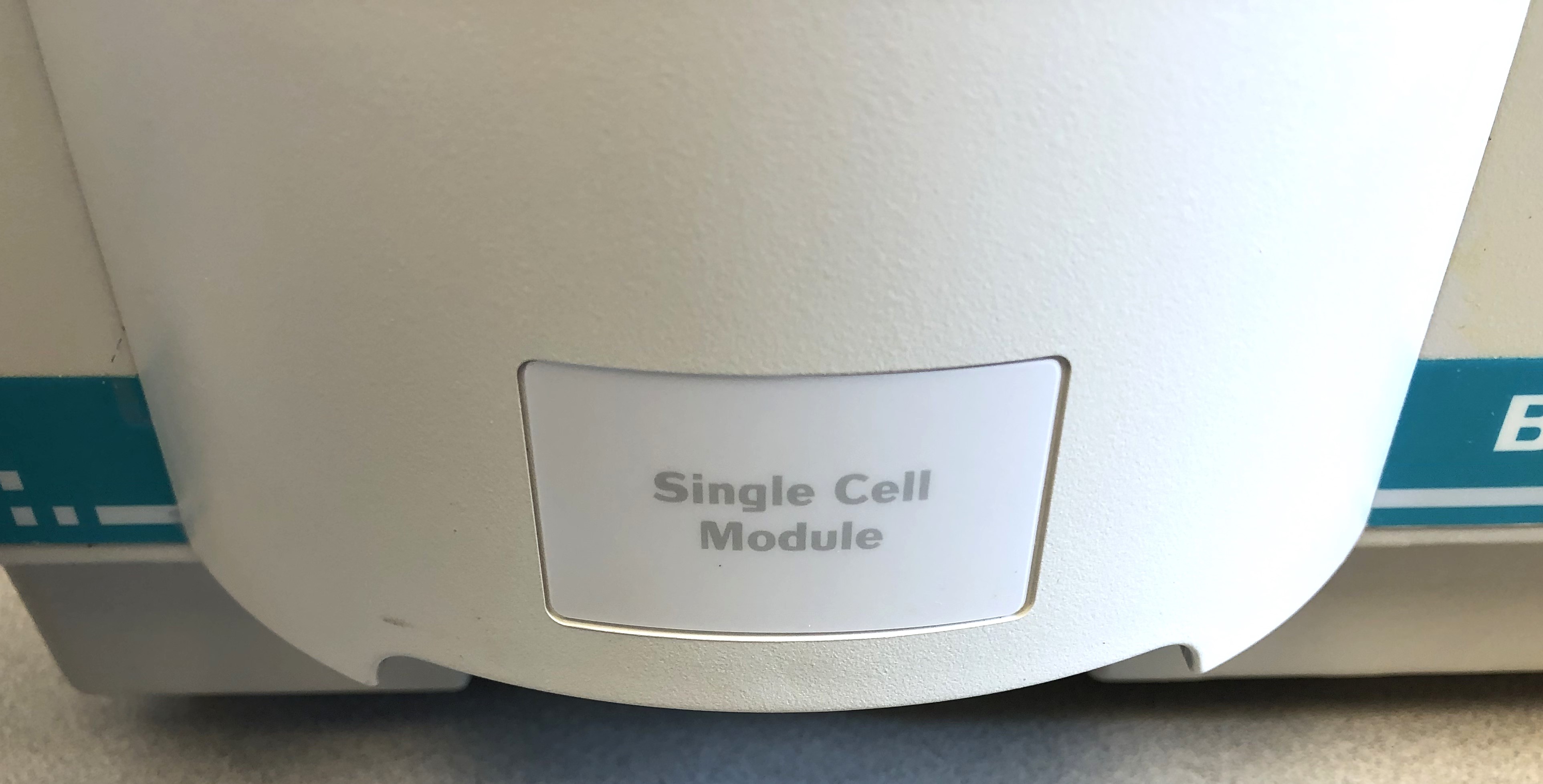 Used Beckman DU-520 UV-Visible Spectrophotometer (190 to 1100 nm)