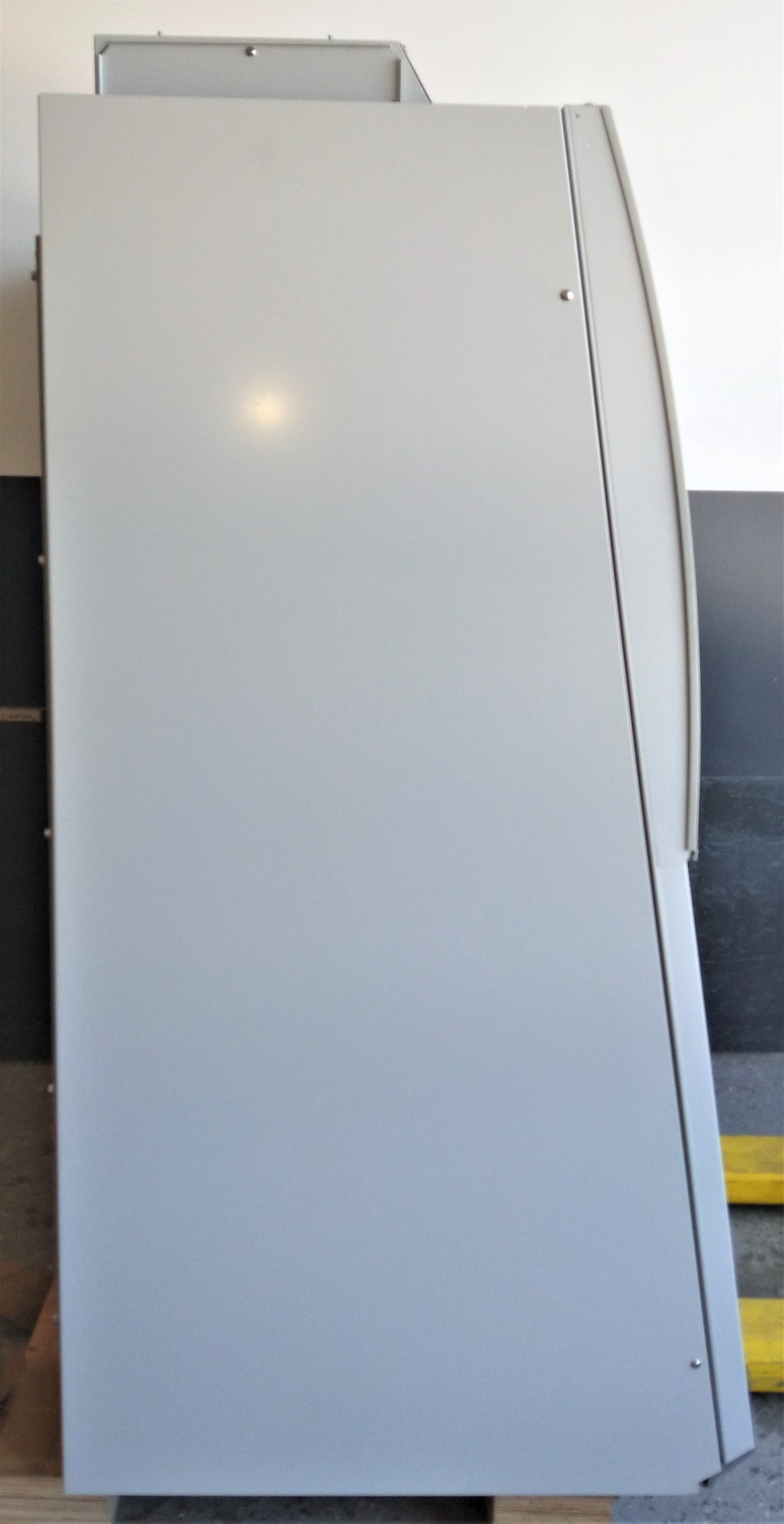 New Open Box Labconco Purifier Axiom 304411101 4-Ft Class II Type C1 Biosafety Cabinet