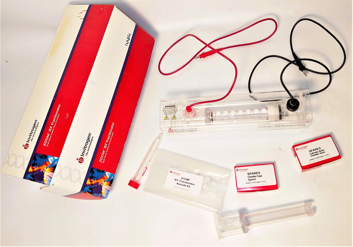 New Open Box Invitrogen ZOOM IEF Fractionator