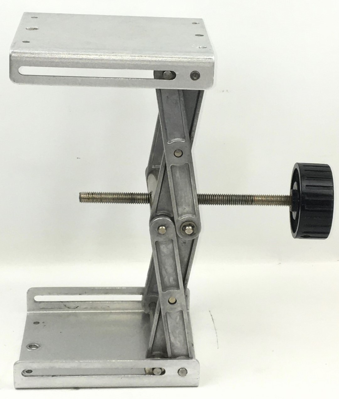 Used United LBJK01 Lab Jack - 9.5" x 5" Platform