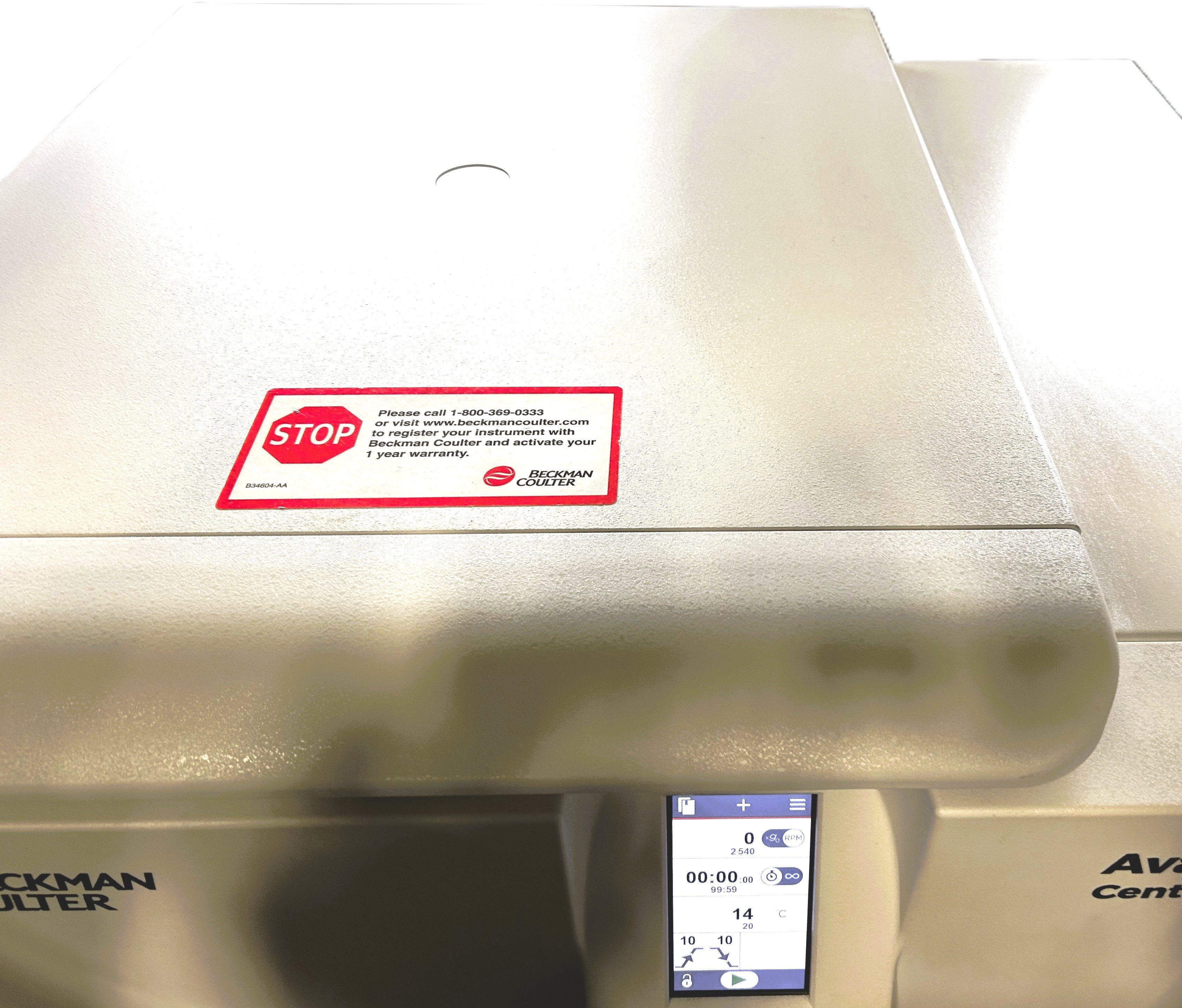 Used Beckman Coulter Avanti J-15R IVD Refrigerated Centrifuge with Rotor (14 x 50mL)