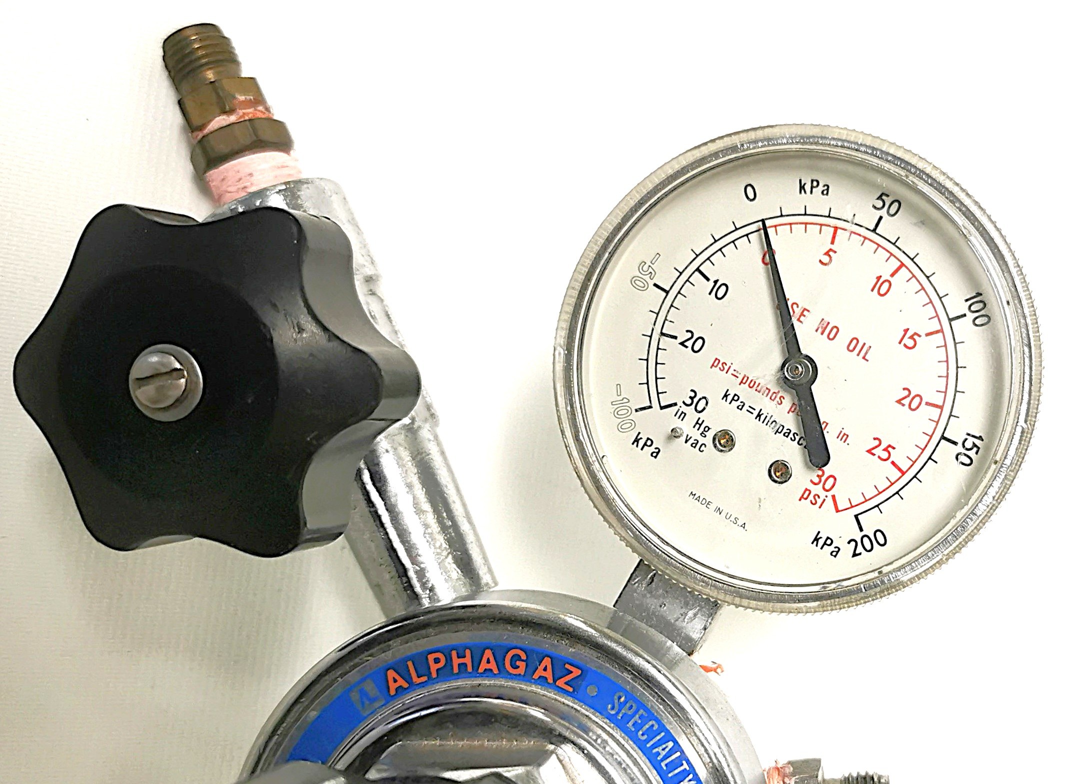 Used Air Liquide ALPHAGAZ 2501 High-Purity Gas Regulator