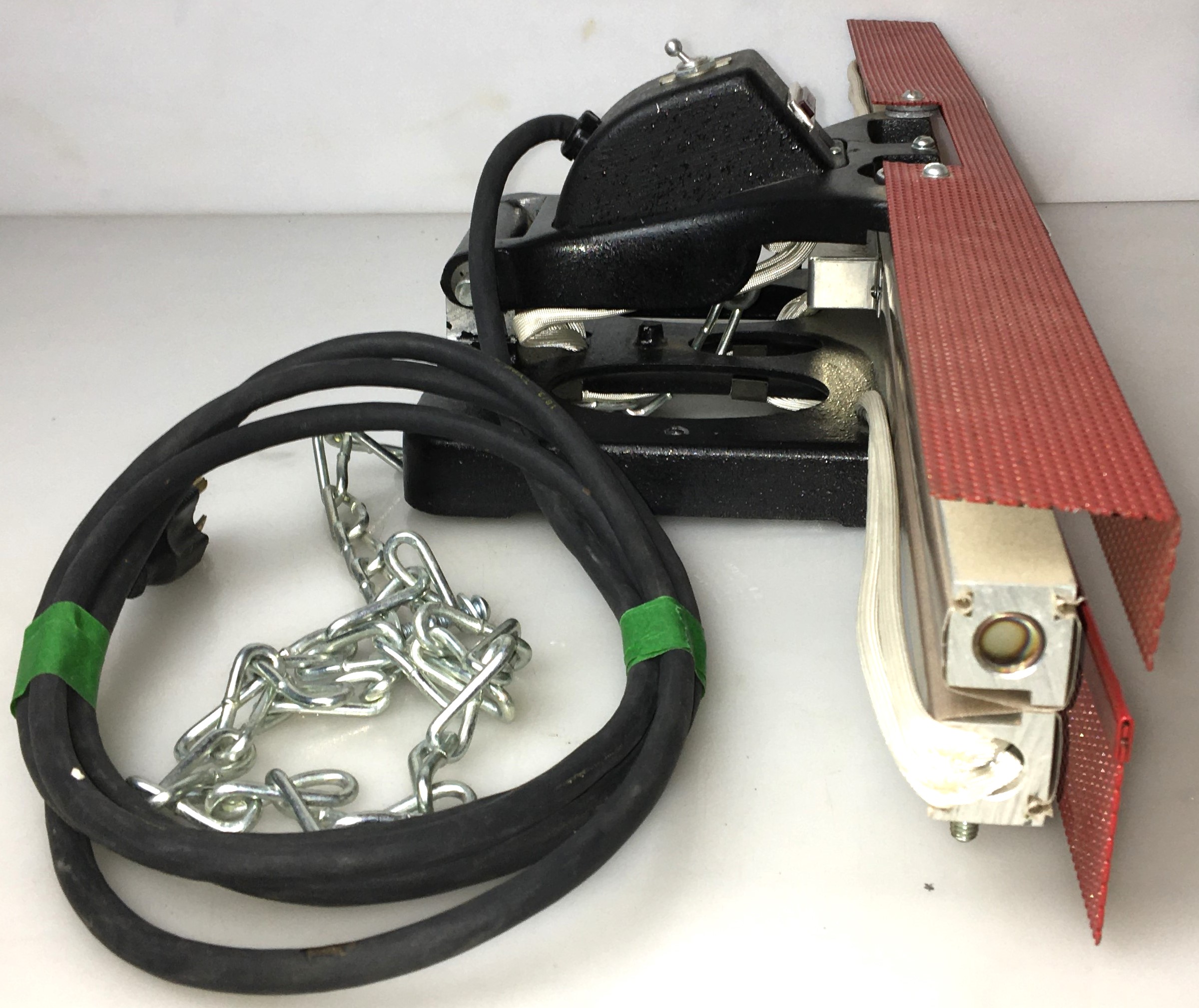 Used Clamco 254B Bench-Mounted Constant Heat Sealer