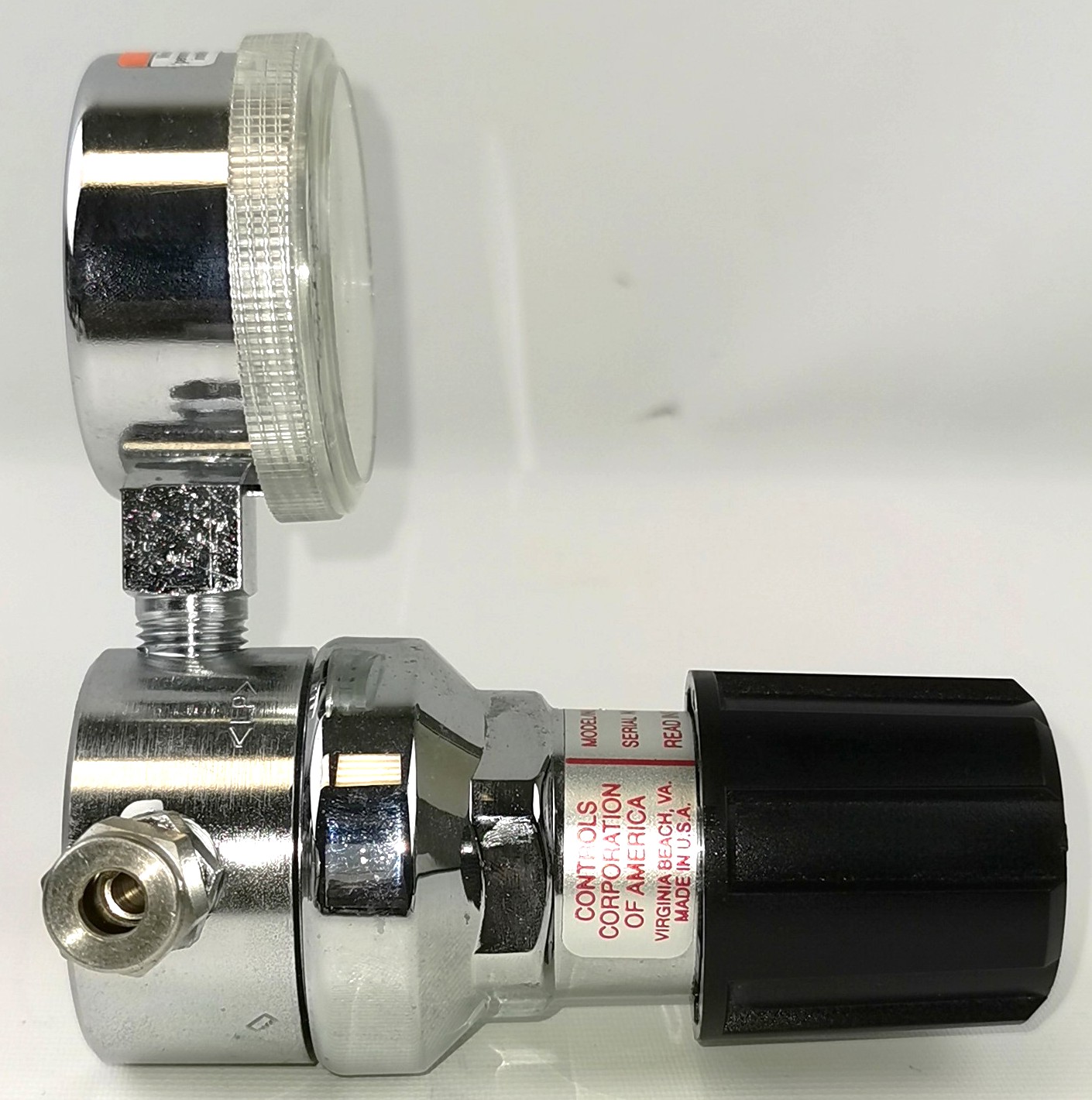 Used Liquid Air CONCOA 3045022-TF4 Pressure-Reducing Regulator