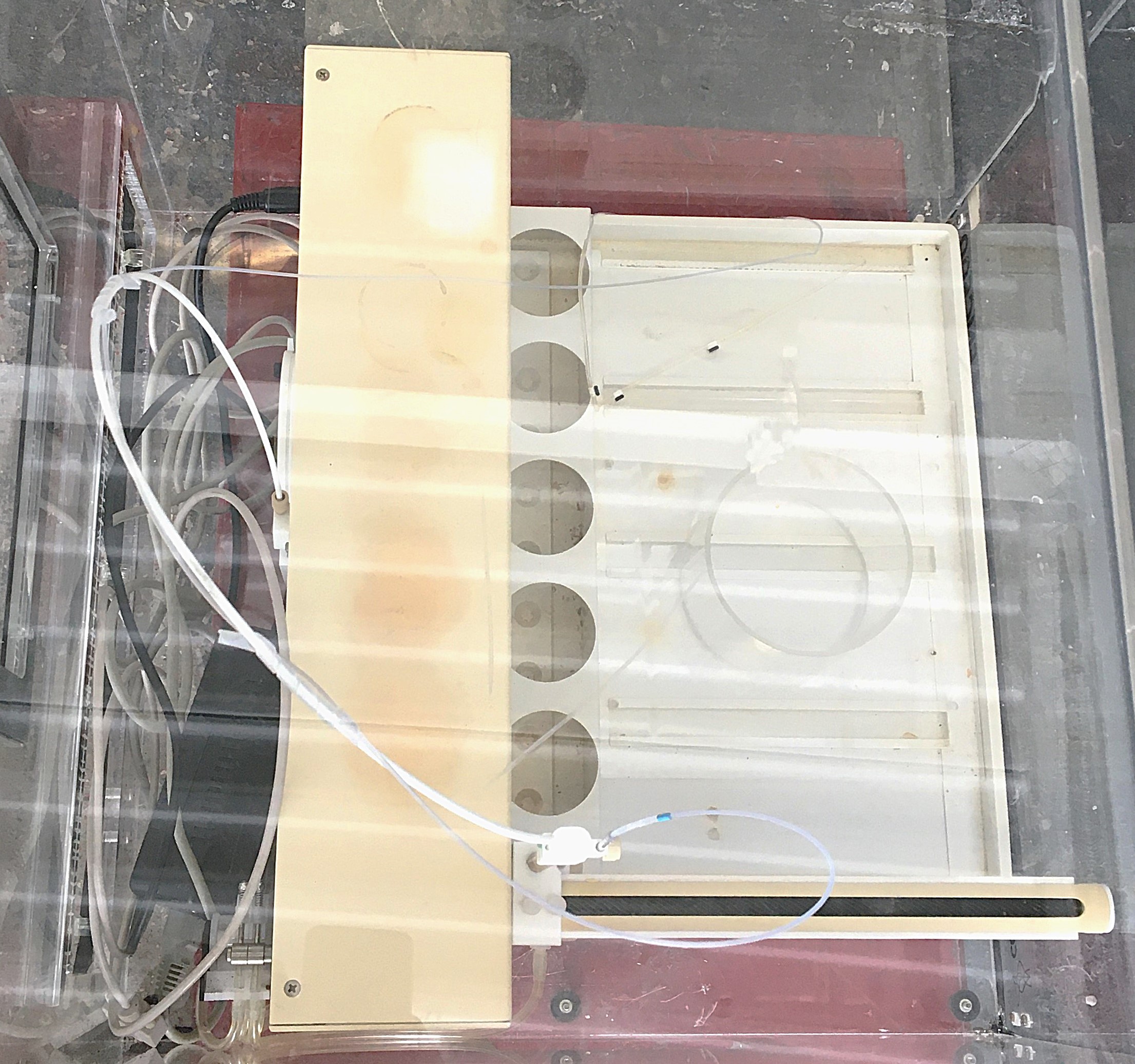 Used CETAC ASX-520 Random Access Autosampler with ENC-500 Enclosure