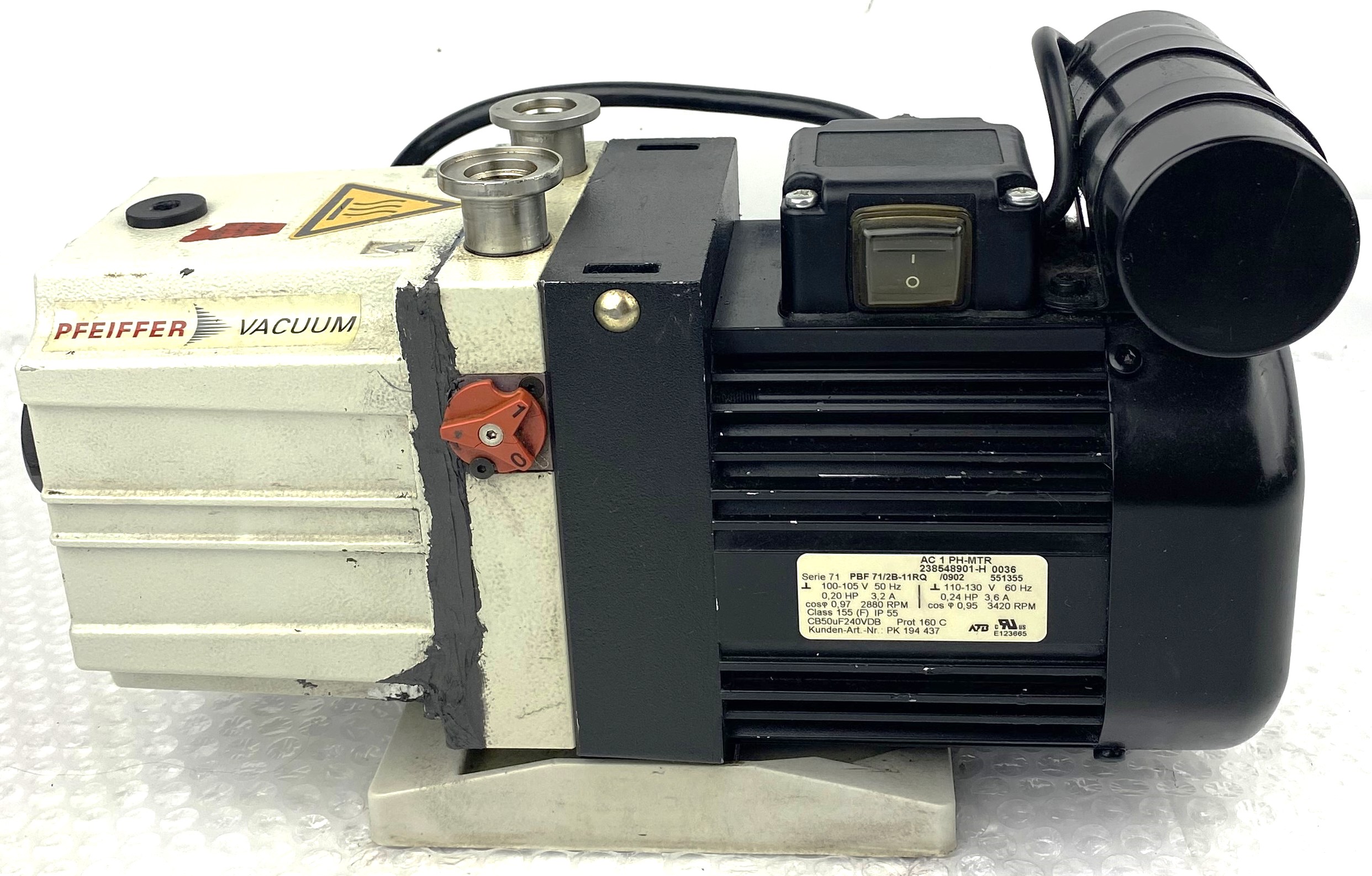 Used Pfeiffer DUO 2.5 (G3170-80025) Rotary Vacuum Pump (2.5cfm)