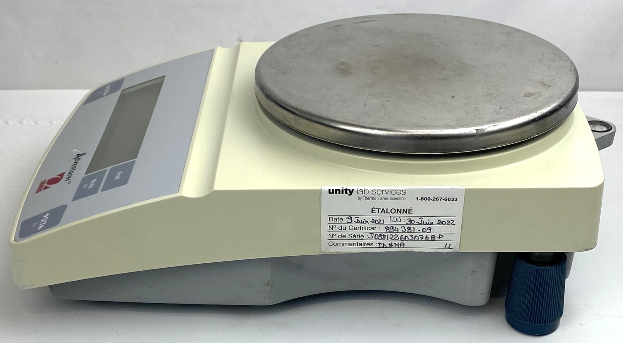 Used Ohaus Adventurer ARA520 Balance (1500g x 0.01g)